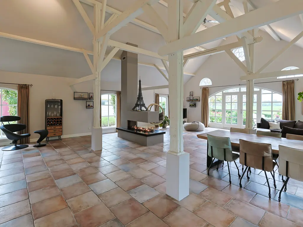 Grechtkade 12, WOERDENSE VERLAAT