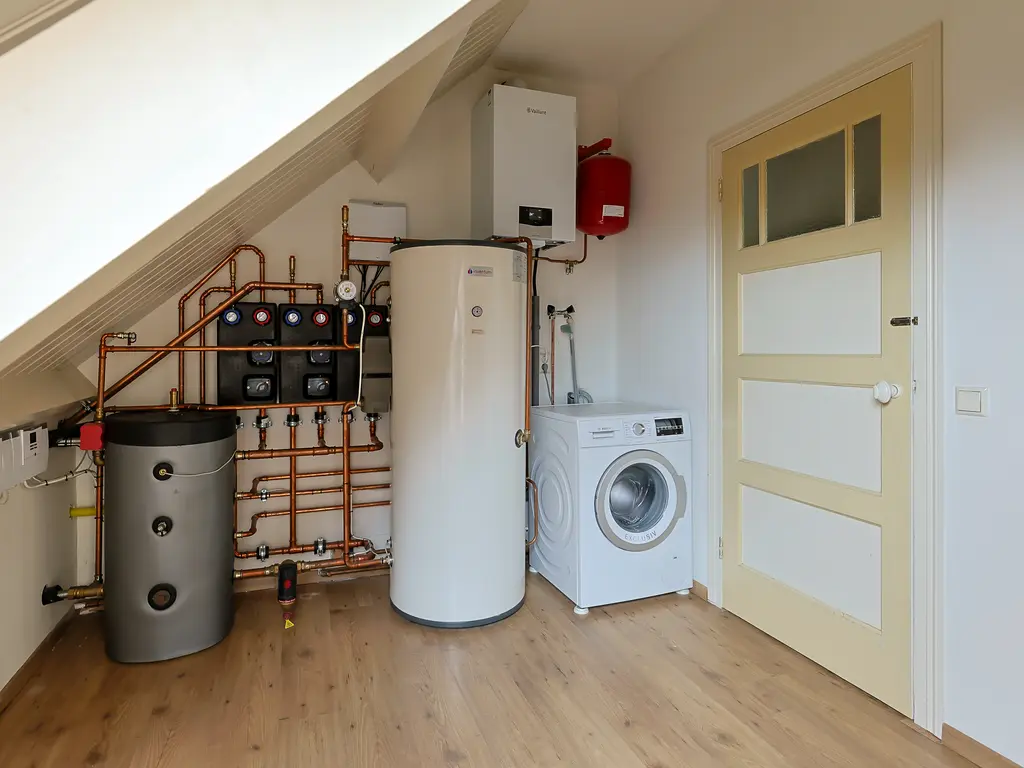 Grechtkade 12, WOERDENSE VERLAAT