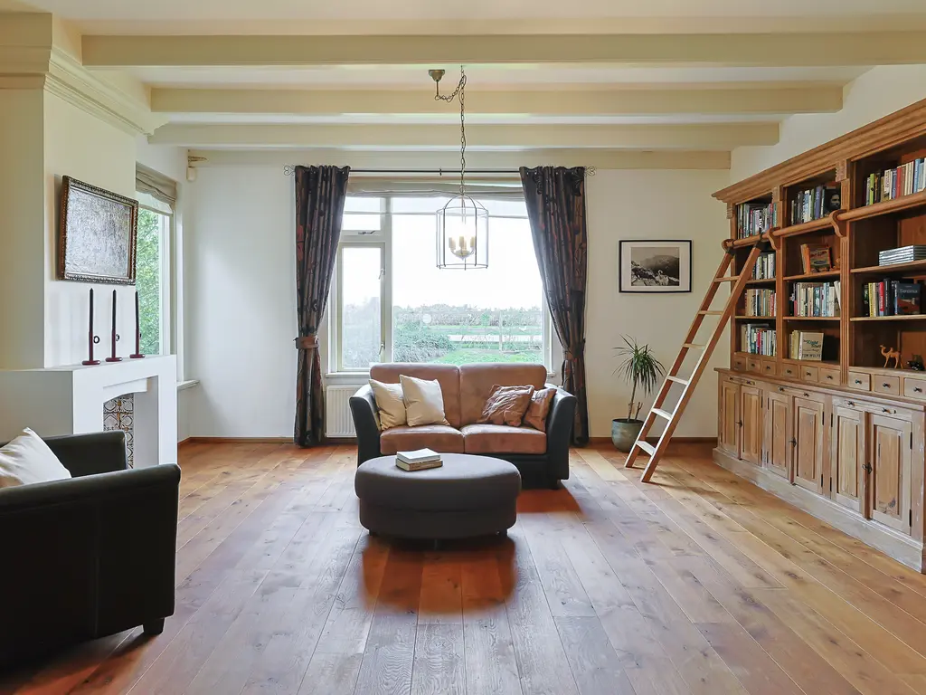 Grechtkade 12, WOERDENSE VERLAAT