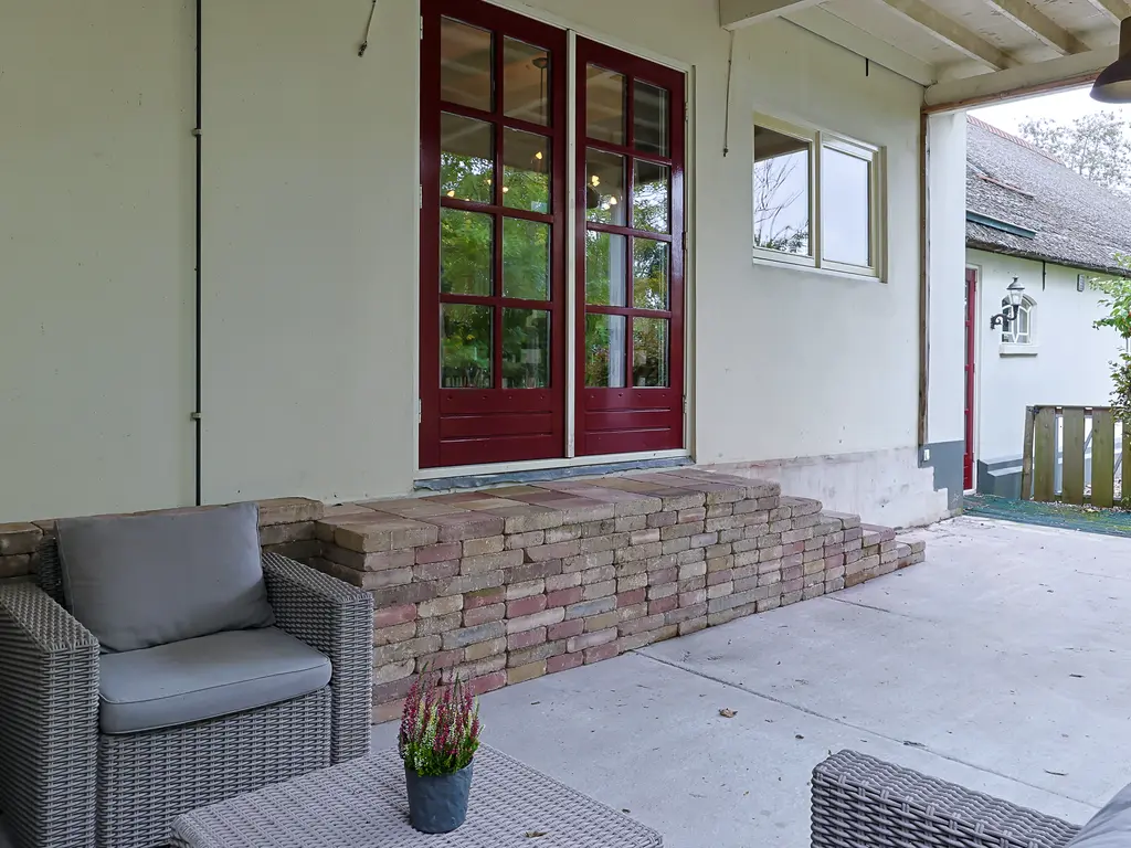 Grechtkade 12, WOERDENSE VERLAAT