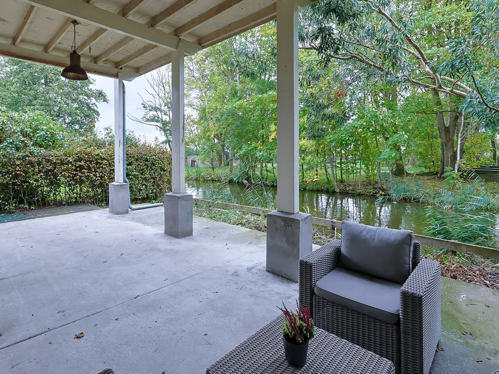 Grechtkade 12, WOERDENSE VERLAAT