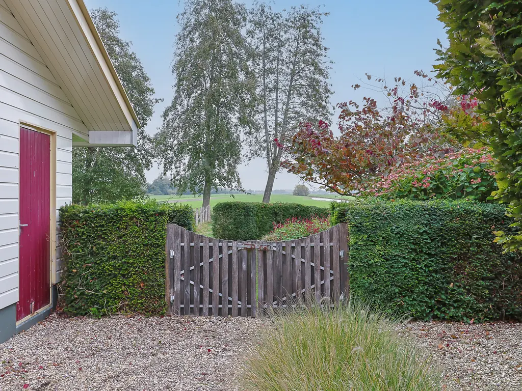 Grechtkade 12, WOERDENSE VERLAAT