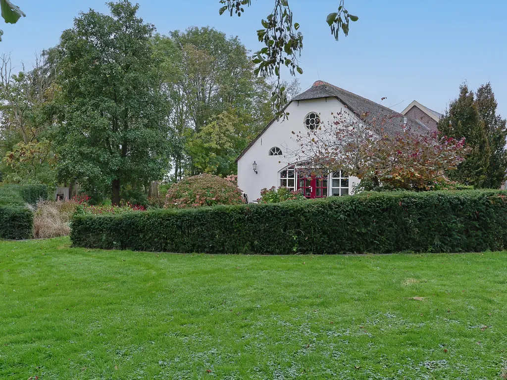 Grechtkade 12, WOERDENSE VERLAAT