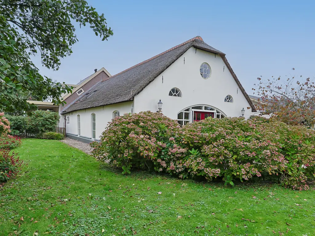 Grechtkade 12, WOERDENSE VERLAAT