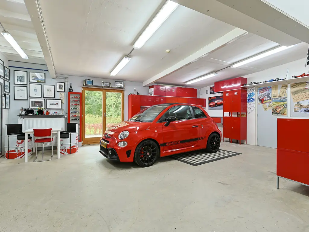 Grechtkade 12, WOERDENSE VERLAAT