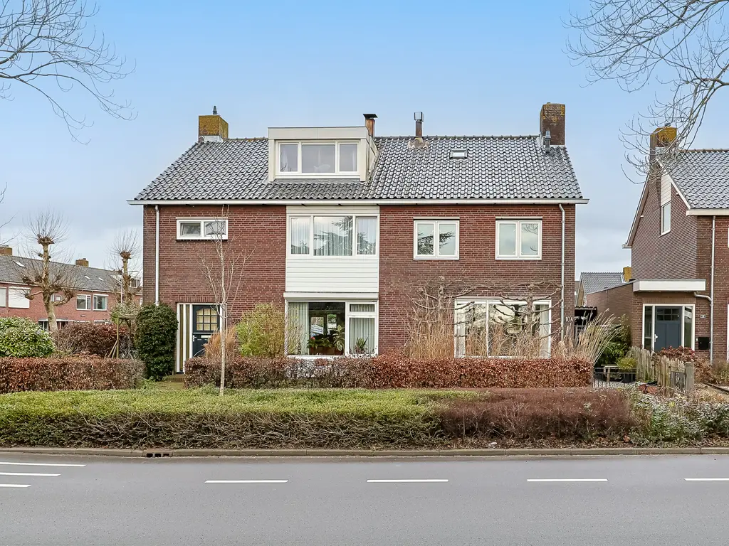 Stationsweg 10A, ZEVENHOVEN
