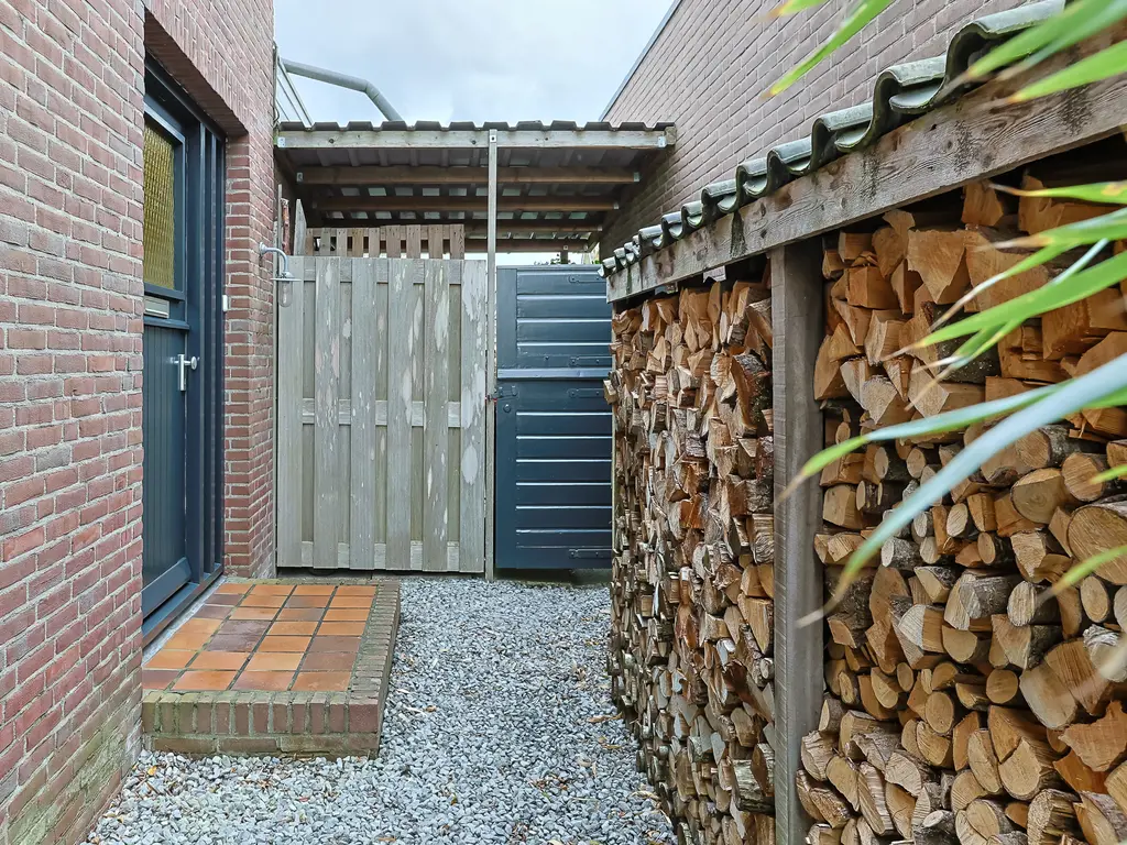 Stationsweg 10A, ZEVENHOVEN