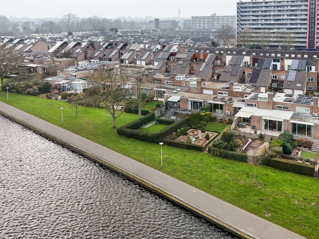 Barnsteenstraat 31, ALPHEN AAN DEN RIJN