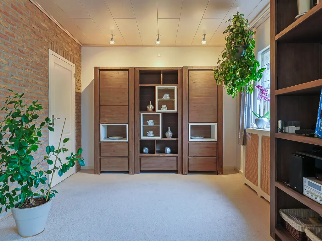 Meeuwenlaan 2, NIEUWKOOP