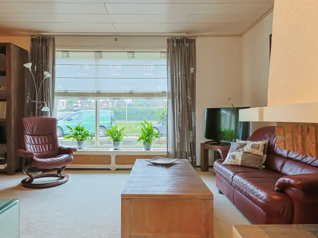 Meeuwenlaan 2, NIEUWKOOP