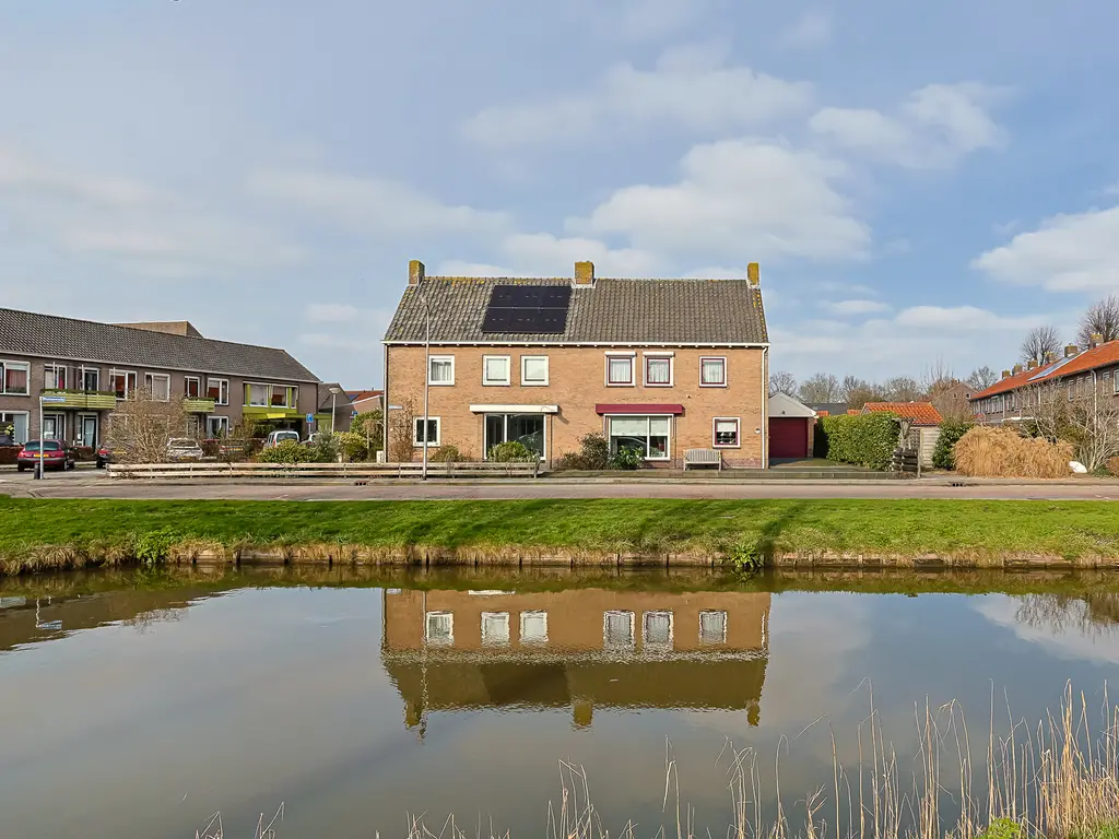 Meeuwenlaan 2, NIEUWKOOP