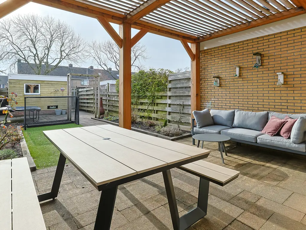 Stortenbekerstraat 3, NIEUWKOOP