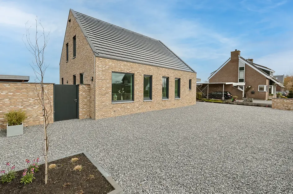 Voorweg 99