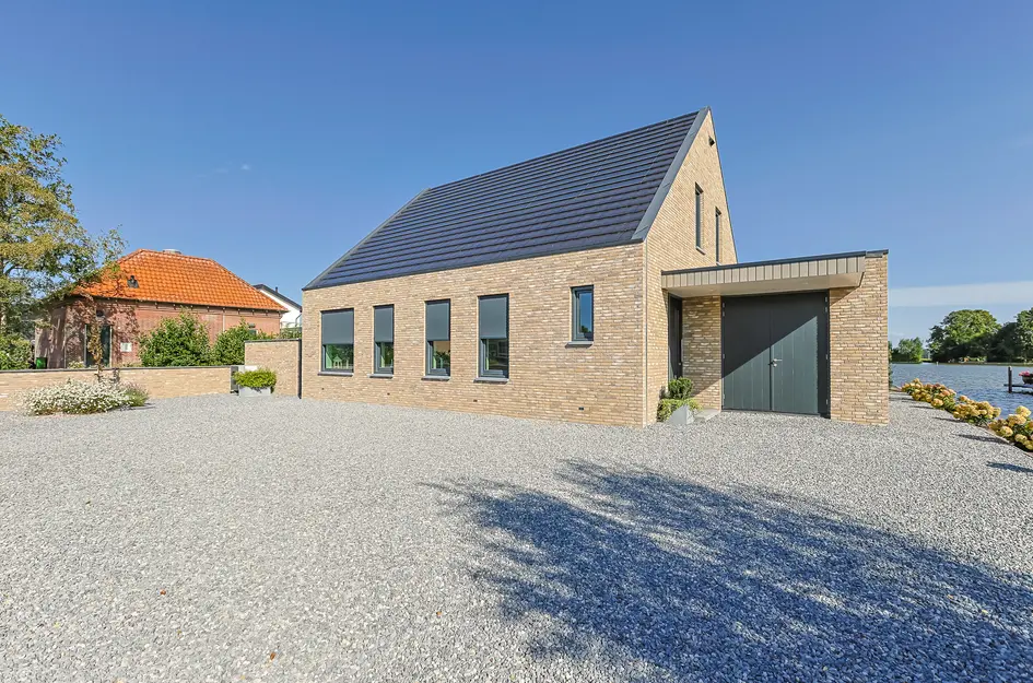 Voorweg 99