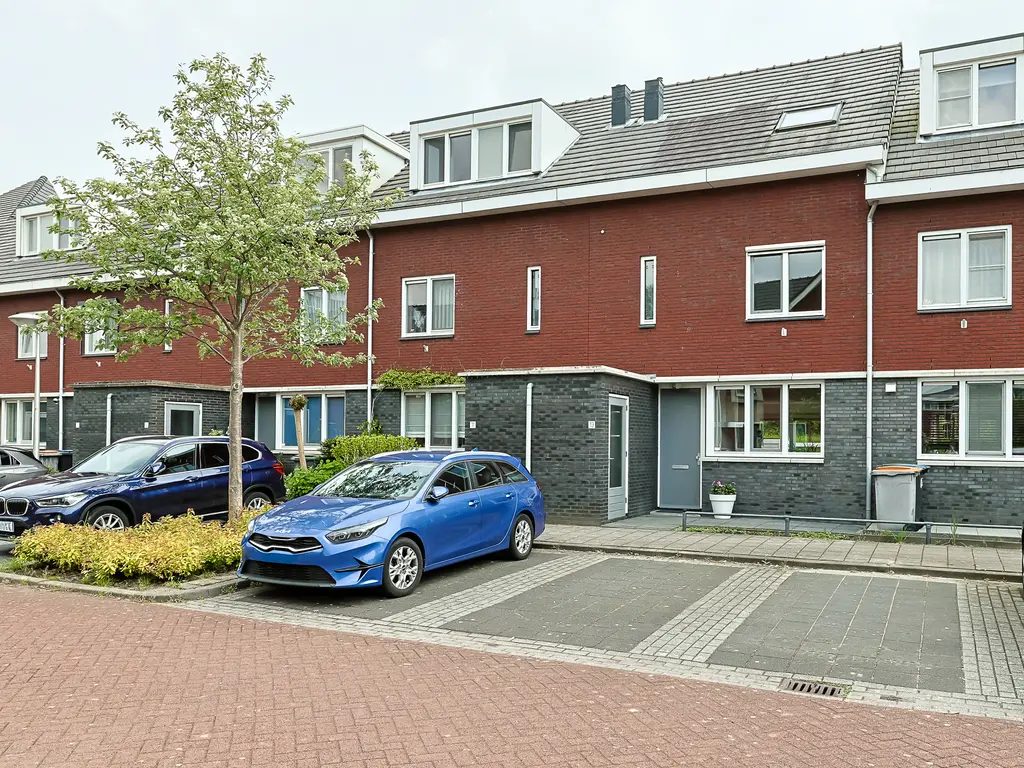 Schootsveld 13, UITHOORN