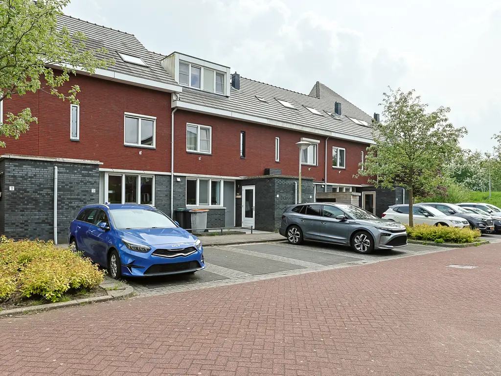 Schootsveld 13, UITHOORN