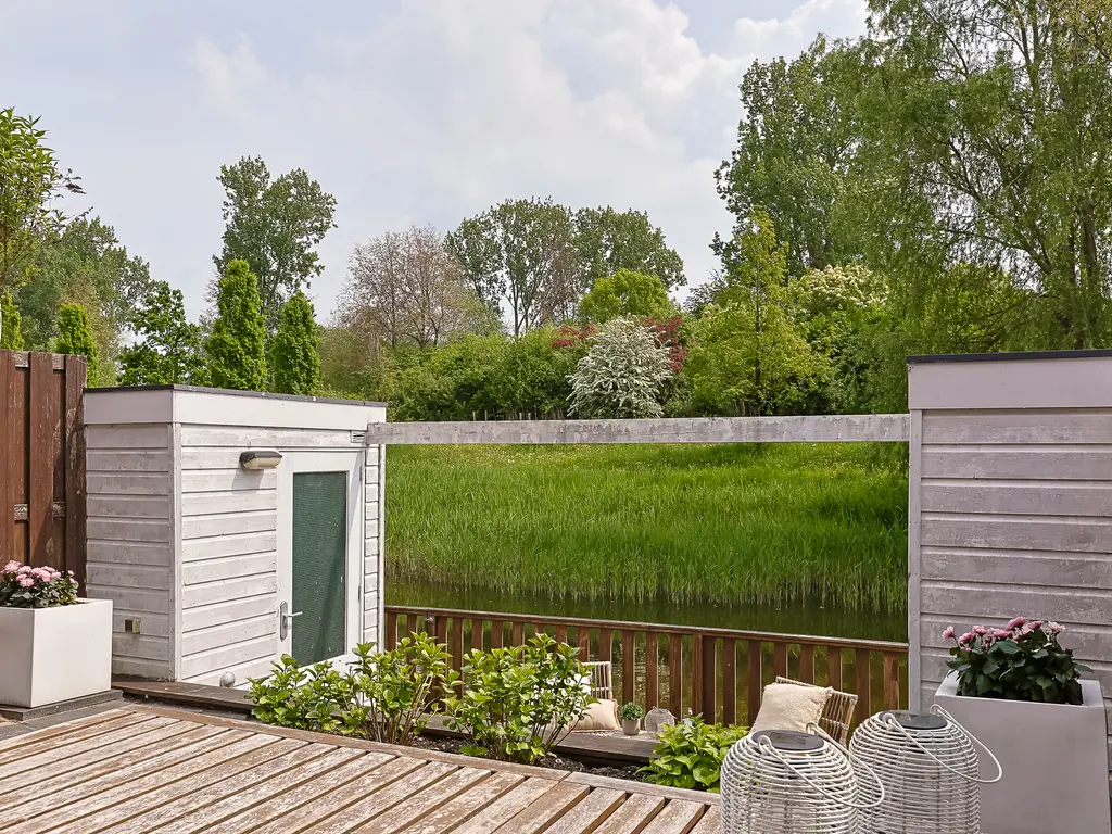 Schootsveld 13, UITHOORN