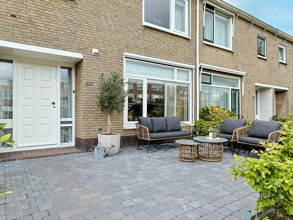 Kennedylaan 64, NIEUWKOOP