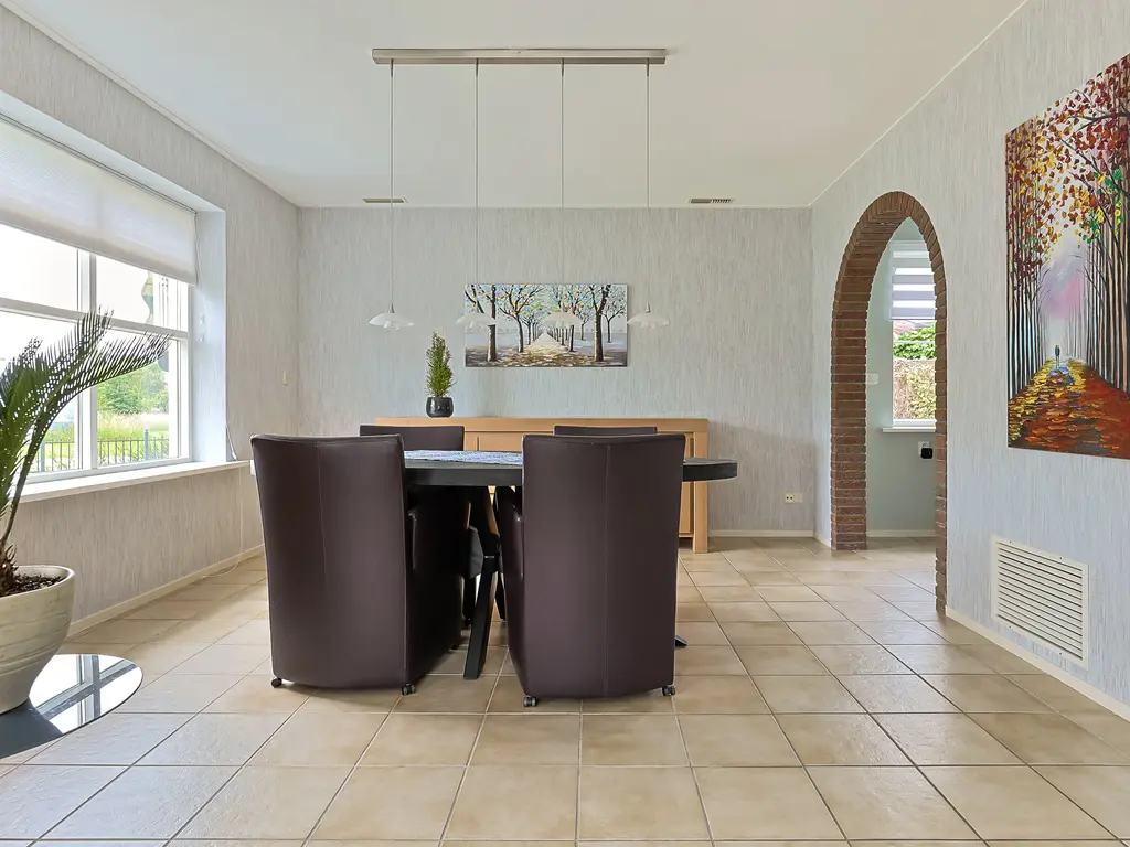 Suyderbon 46, RIJNSATERWOUDE