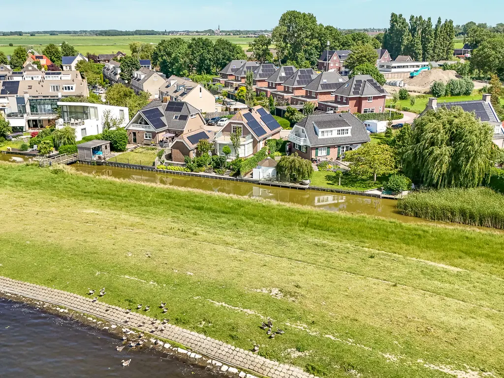 Suyderbon 46, RIJNSATERWOUDE