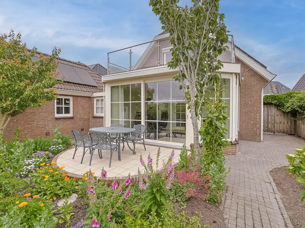 Suyderbon 46, RIJNSATERWOUDE
