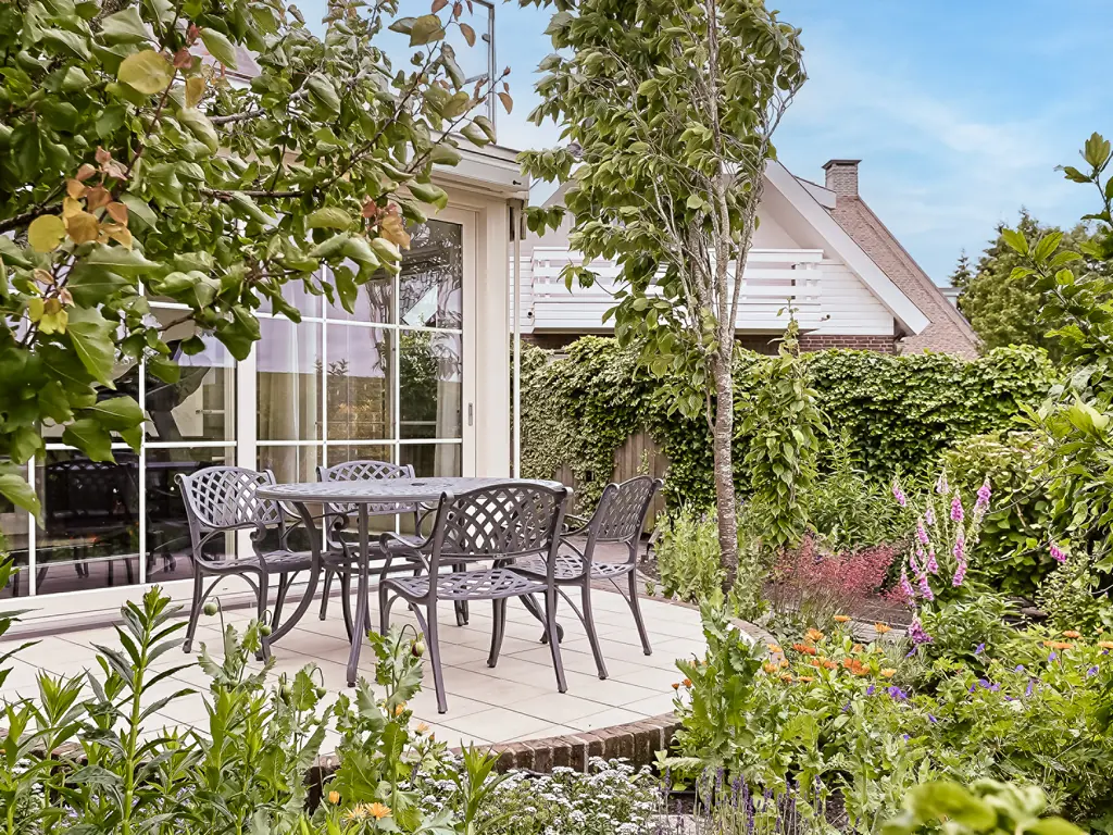 Suyderbon 46, RIJNSATERWOUDE