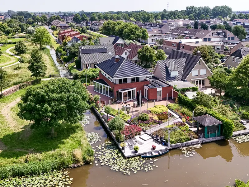 Aambeeld 13, NIEUWKOOP