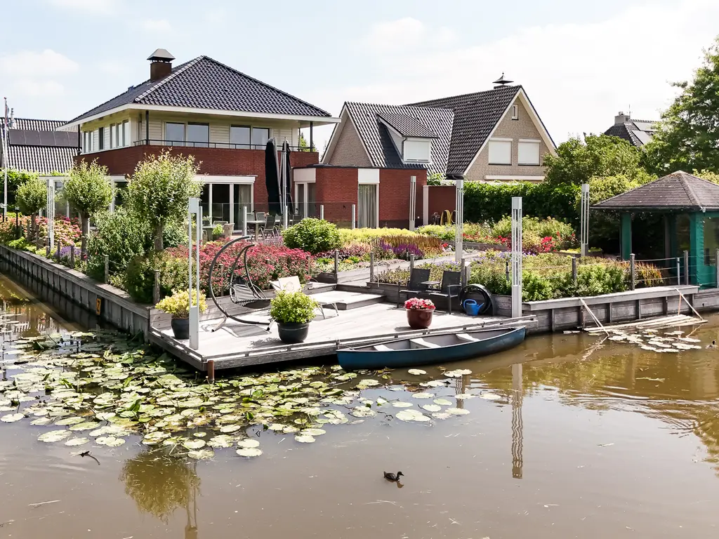 Aambeeld 13, NIEUWKOOP