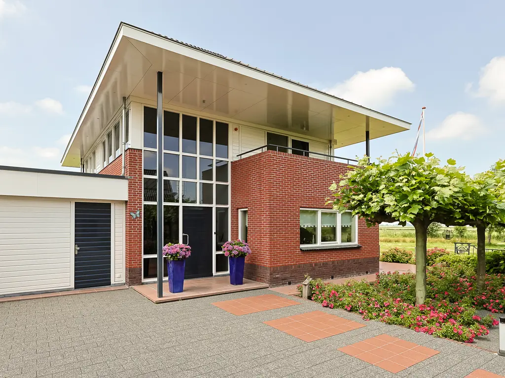 Aambeeld 13, NIEUWKOOP