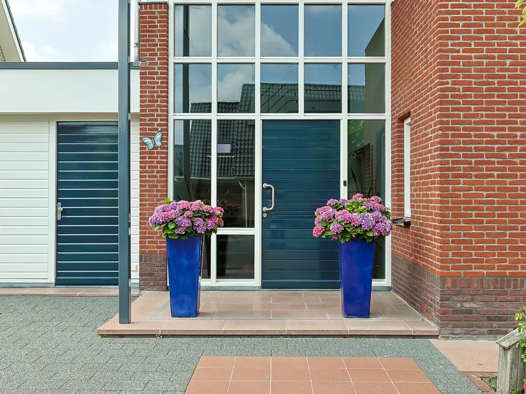 Aambeeld 13, NIEUWKOOP