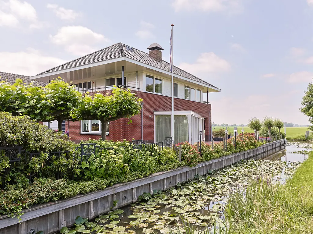 Aambeeld 13, NIEUWKOOP