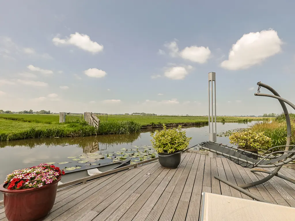 Aambeeld 13, NIEUWKOOP