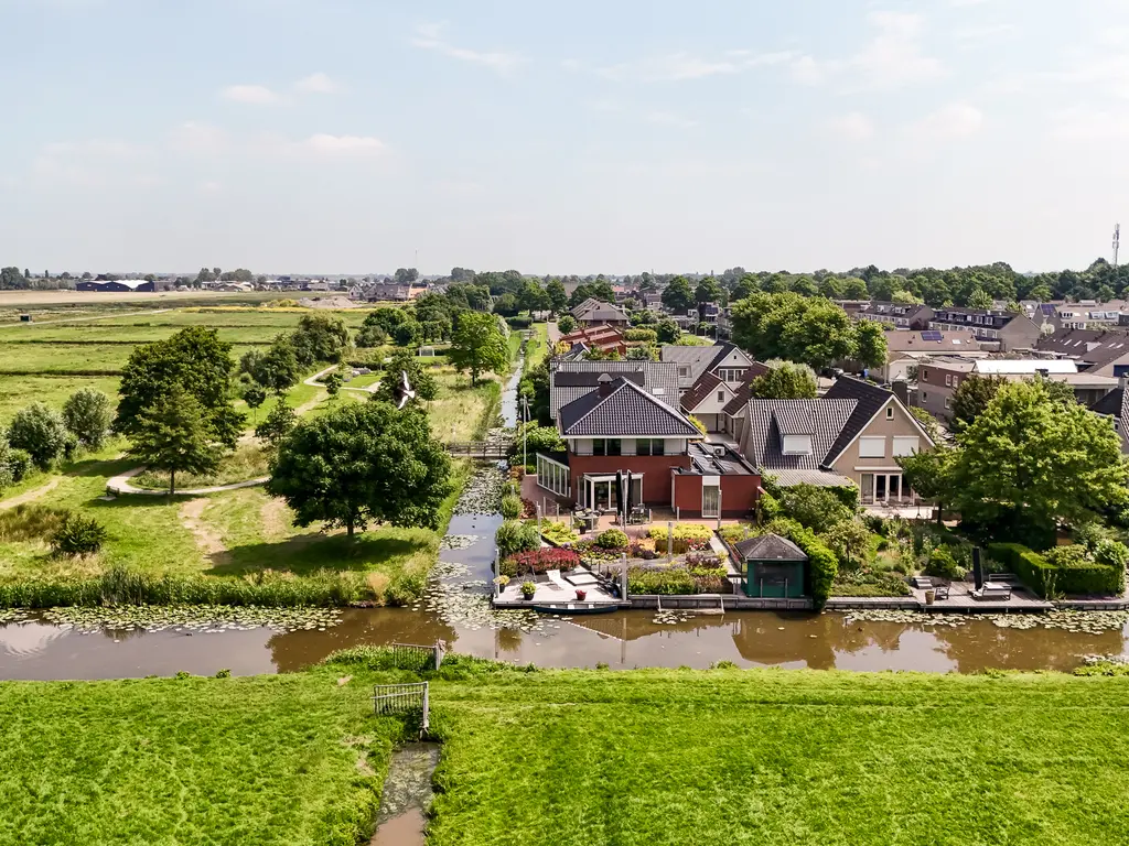 Aambeeld 13, NIEUWKOOP