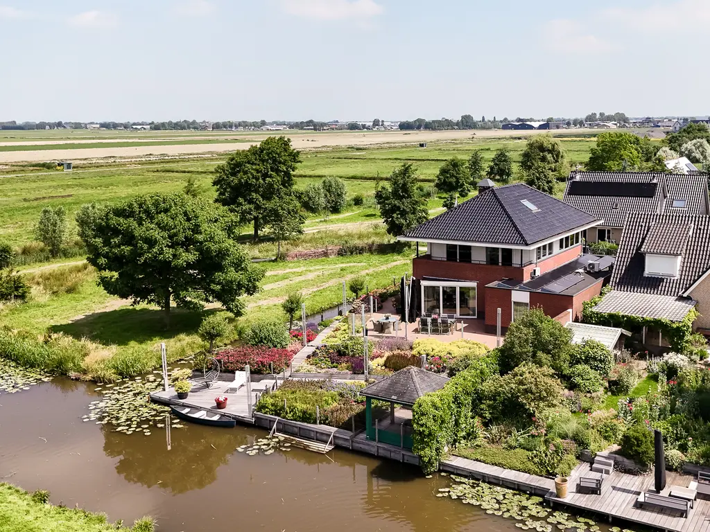 Aambeeld 13, NIEUWKOOP