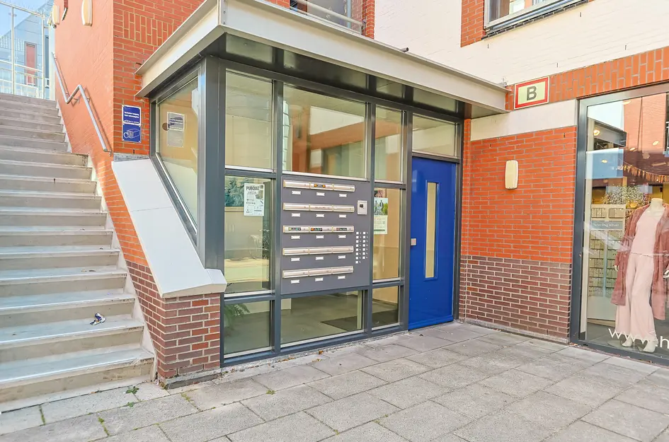 Kolfbaan 24