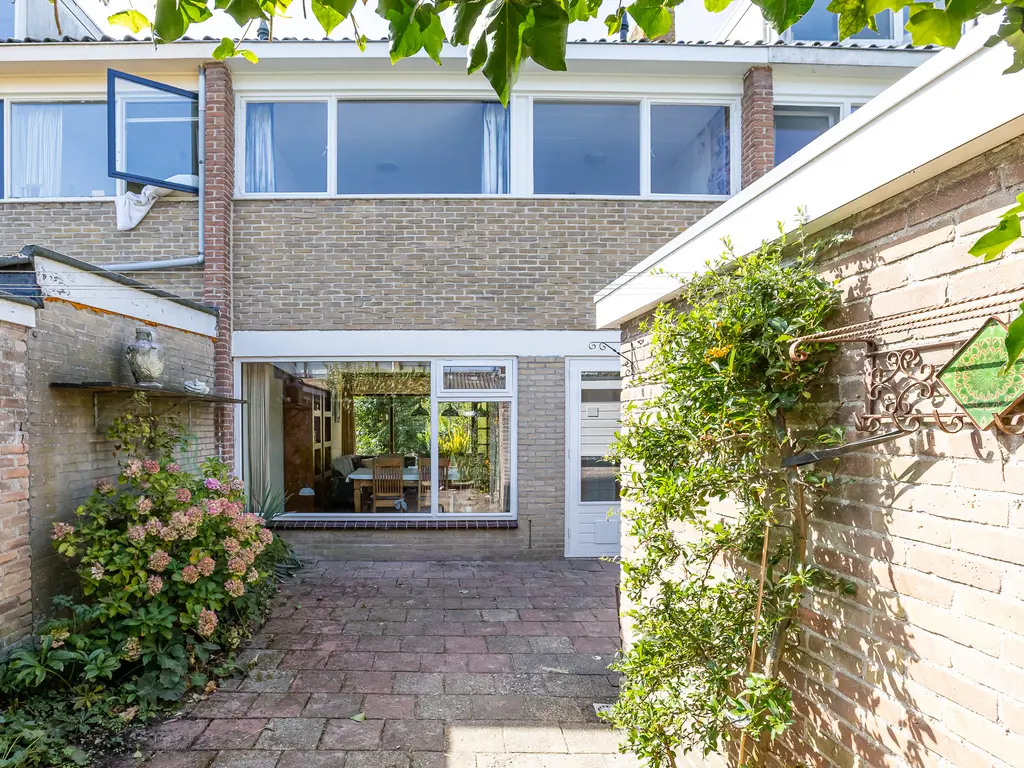Wilhelminalaan 28, NIEUWKOOP