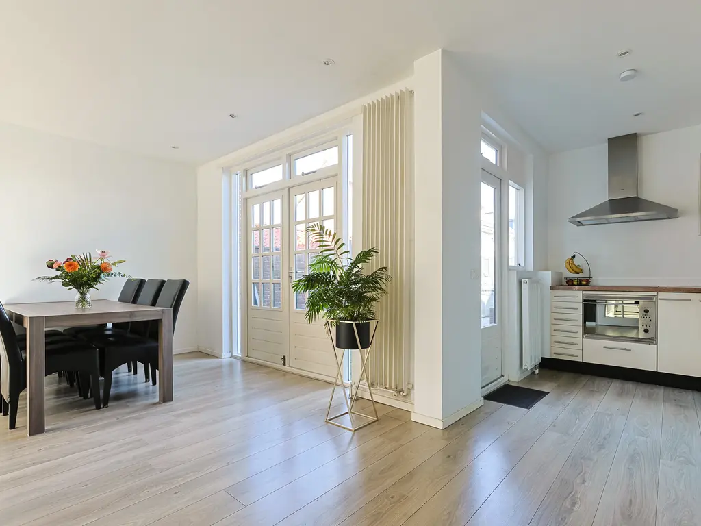 Schoterstraat 8, ZEVENHOVEN
