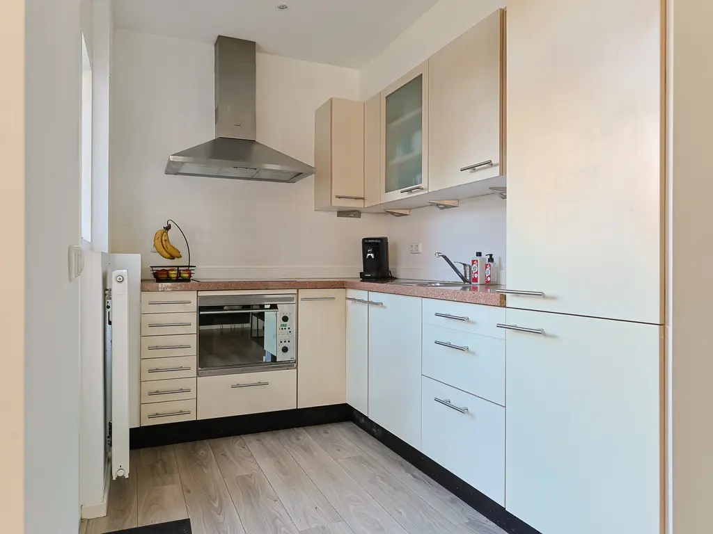 Schoterstraat 8, ZEVENHOVEN
