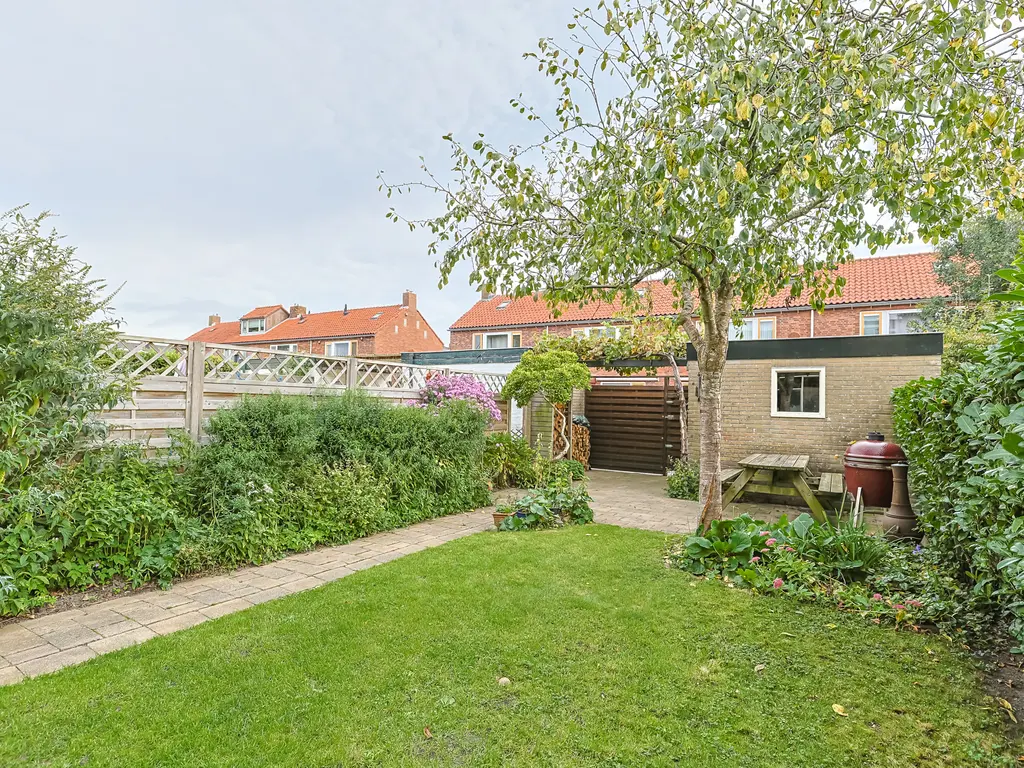Vrijenhoek 8, ZEVENHOVEN