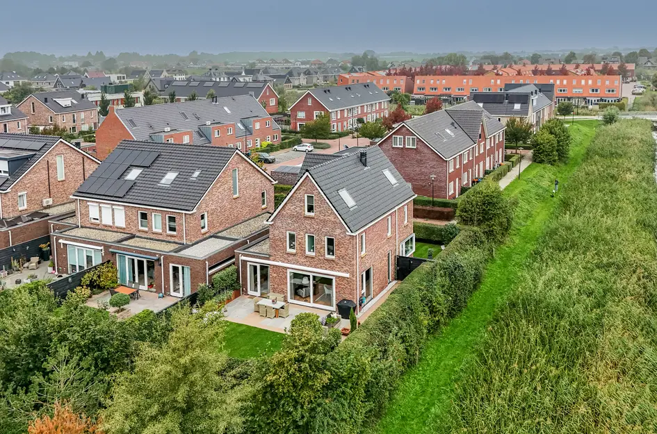 Veldesdoorn 23