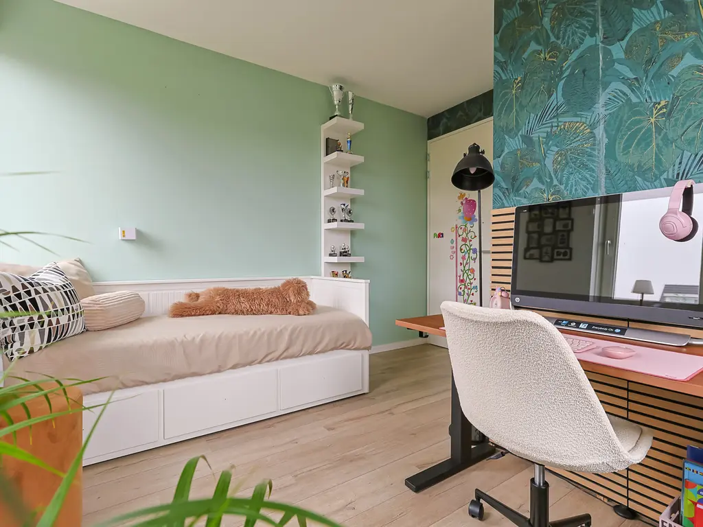 Veldesdoorn 23, NIEUWVEEN