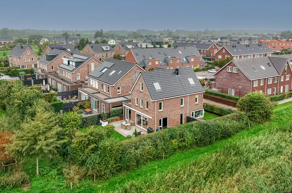 Veldesdoorn 23
