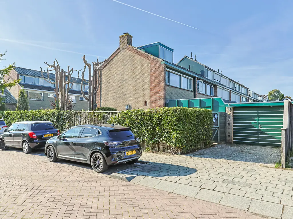 Emmalaan 17, NIEUWKOOP