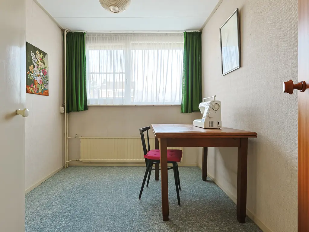 Emmalaan 17, NIEUWKOOP