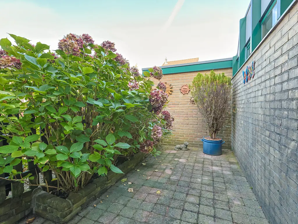 Emmalaan 17, NIEUWKOOP