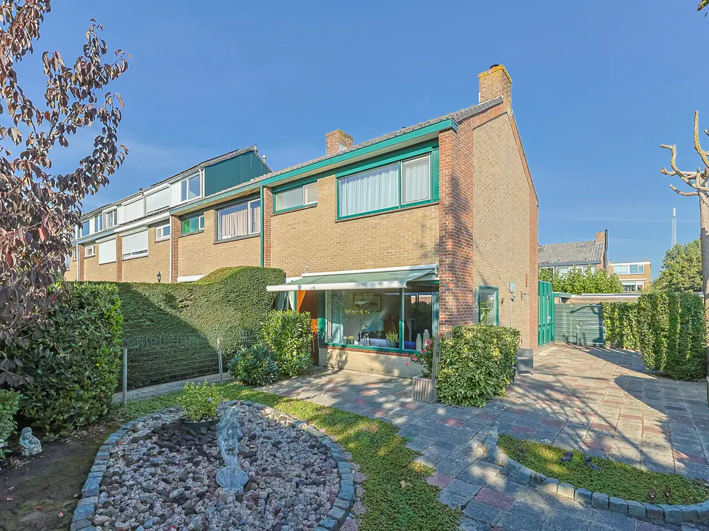 Emmalaan 17, NIEUWKOOP