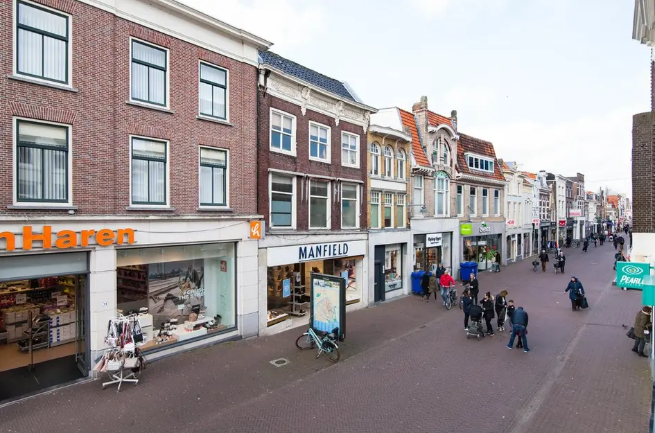 Sint Anthoniestraat 24