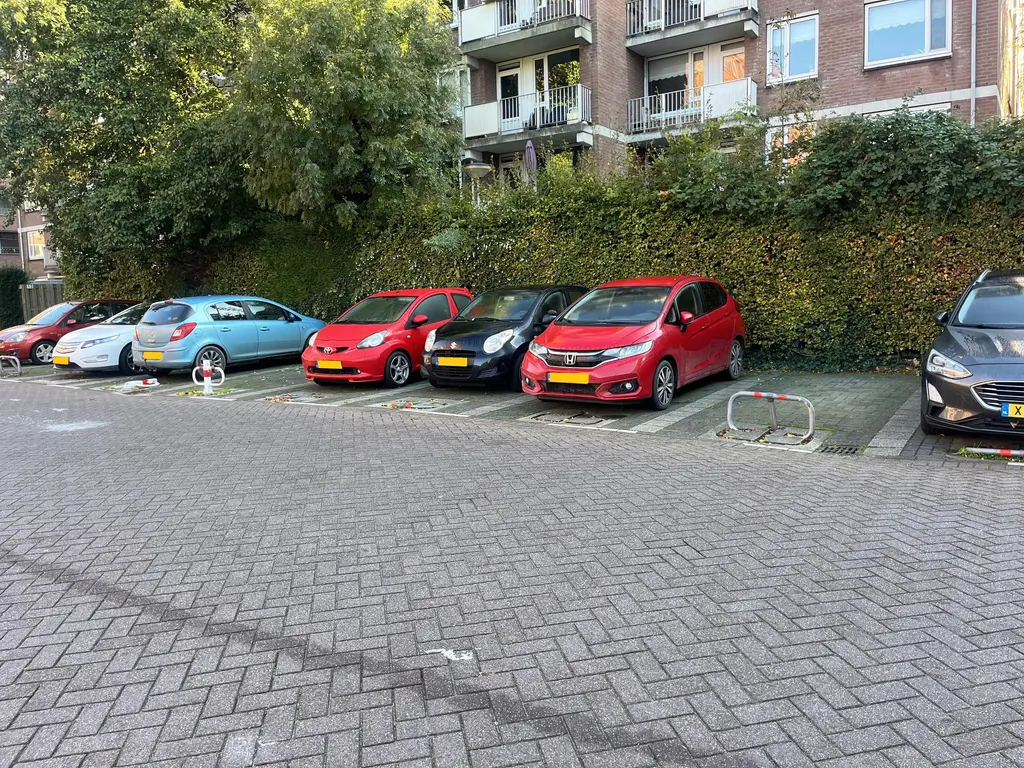 Ronsseweg (parkeerplaats 133) , GOUDA