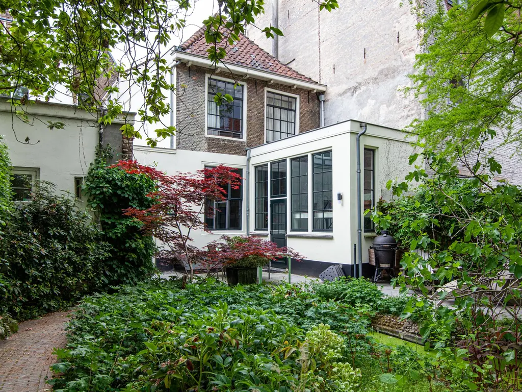 Oosthaven 14, GOUDA