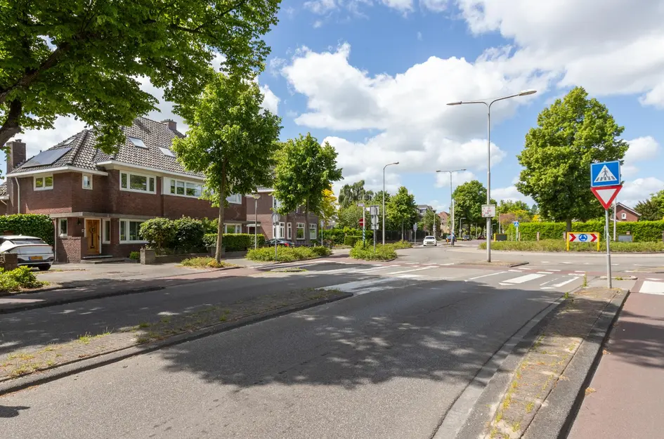 Graaf Florisweg 134
